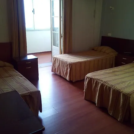 Res Dublin Hotel Lisbona